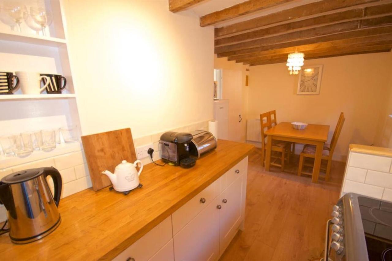 Wish Cottage Ratton Exterior photo